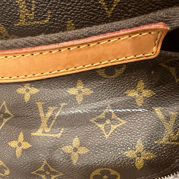 Louis Vuitton Horizon duffel with wheels - Picture 16 of 16